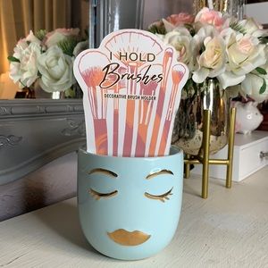 Tiffany blue makeup Brush holder